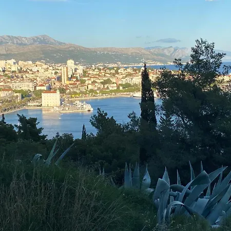 Daky Gostinjska kuća Split