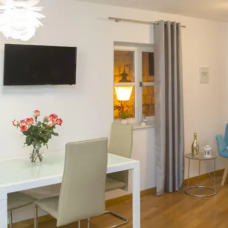 Daky Gostinjska kuća Split