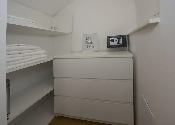 Daky Casa de hóspedes 4*